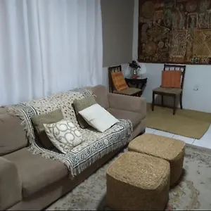 Em Casa Compartilhada Habitación en casa particular Florianópolis
